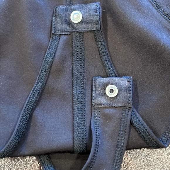 THE GIVING MOVEMENT RECYCLED SOFTSKIN Long Sleeve Bodysuit - Pitch Black - Picture 7 of 8